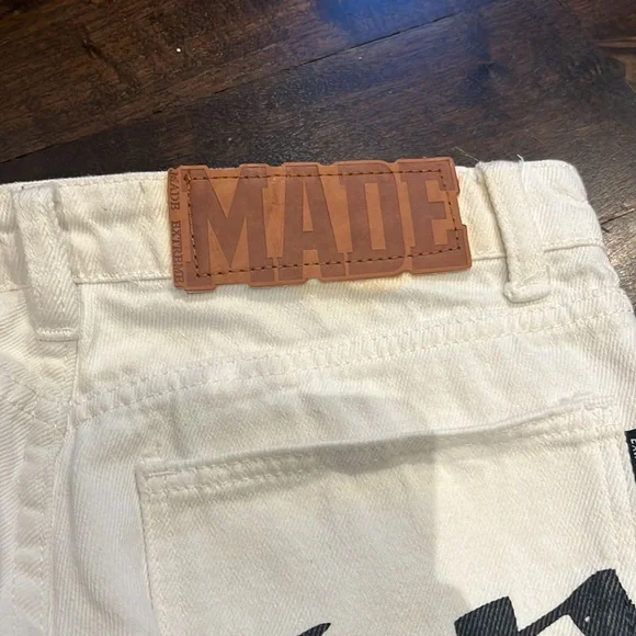 **JEANS** - Picture 3 of 4